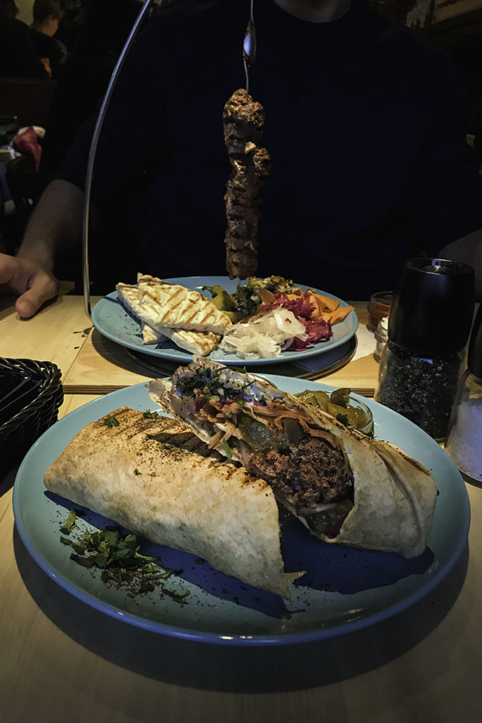 Taverna Zante Gdynia - shish i hot wrap