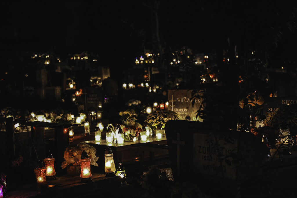 Groby na gdyńskim cmentarzu