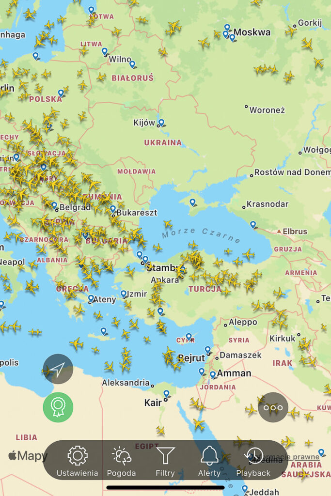 Screenshot z aplikacji FlightRadar, 24 lutego 2022